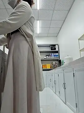 Snapshot of HinaLovely chatting on February 7, 2026, 3:21 am HinaLovely online show from February 7, 2026, 3:21 am