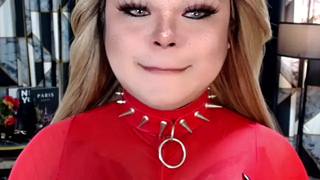 Snapshot of Mistress_DOMnicaaxx chatting on November 11, 2025, 9:20 am Mistress DOMnicaaxx online show from November 11, 2025, 9:20 am