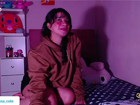 Vannessa  Shy online show from December 1, 2025, 11:32 pm