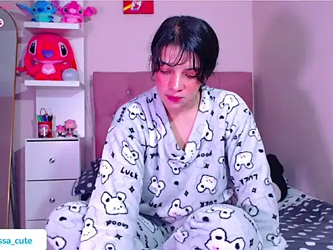 Vannessa  Shy online show from December 3, 2025, 10:30 pm