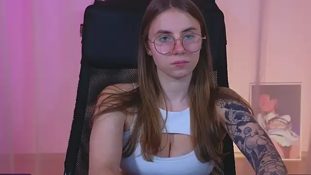 Snapshot of _AnnaStark_ chatting on January 16, 2025, 11:48 pm AnnaStark online show from January 16, 2025, 11:48 pm