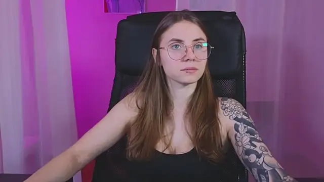 Snapshot of _AnnaStark_ chatting on January 18, 2025, 8:30 pm AnnaStark online show from January 18, 2025, 8:30 pm