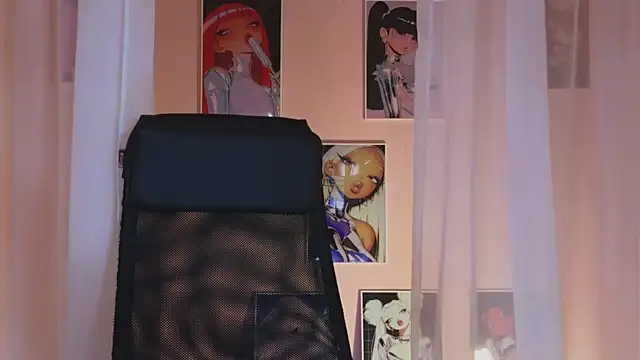 Snapshot of _AnnaStark_ chatting on January 19, 2025, 8:30 pm AnnaStark online show from January 19, 2025, 8:30 pm