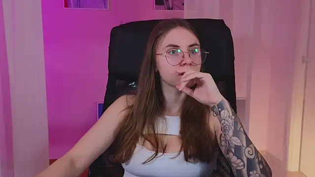 Snapshot of _AnnaStark_ chatting on January 30, 2025, 8:31 pm AnnaStark online show from January 30, 2025, 8:31 pm