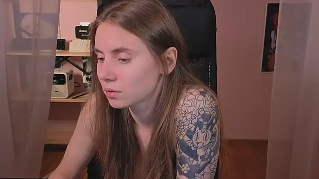 Snapshot of _AnnaStark_ chatting on October 4, 2025, 8:07 pm AnnaStark online show from October 4, 2025, 8:07 pm