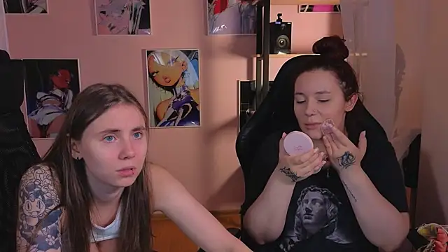 Snapshot of _AnnaStark_ chatting on October 9, 2025, 8:07 pm AnnaStark online show from October 9, 2025, 8:07 pm