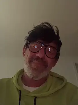 Snapshot of maxximere chatting on February 8, 2026, 11:41 pm maxximere online show from February 8, 2026, 11:41 pm