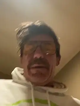 Snapshot of maxximere chatting on February 12, 2026, 7:20 pm maxximere online show from February 12, 2026, 7:20 pm