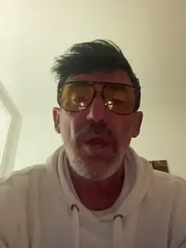 maxximere online show from March 14, 2026, 10:59 pm