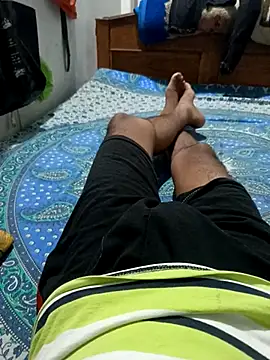 boyindian1234 online show from October 5, 2025, 1:20 pm