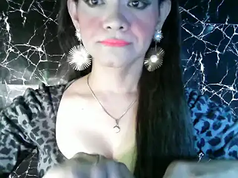 Snapshot of Rosebaumgardner1234 chatting on January 24, 2025, 8:13 am Rosebaumgardner1234 online show from January 24, 2025, 8:13 am