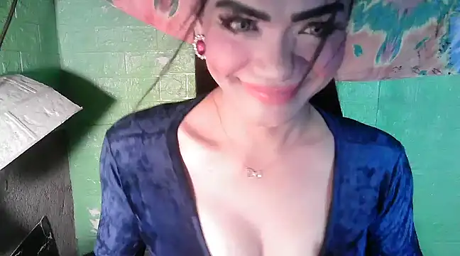 Snapshot of Rosebaumgardner1234 chatting on March 16, 2025, 11:38 am Rosebaumgardner1234 online show from March 16, 2025, 11:38 am