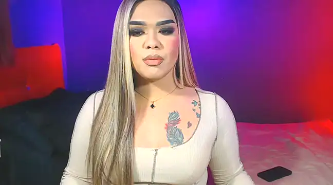 Snapshot of VictoriaEliz chatting on January 19, 2025, 9:34 pm VictoriaEliz online show from January 19, 2025, 9:34 pm