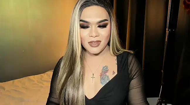 Snapshot of VictoriaEliz chatting on March 15, 2025, 4:54 pm VictoriaEliz online show from March 15, 2025, 4:54 pm