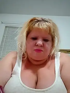 JemJensen30 online show from July 14, 2026, 2:49 am