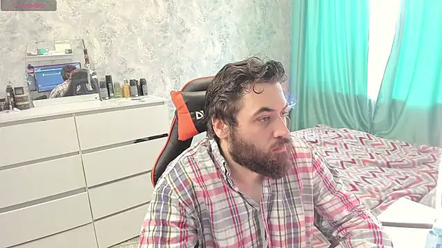 Morlaios online show from March 28, 2026, 1:43 pm