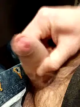 Alex 7422 online show from February 28, 2026, 8:48 am