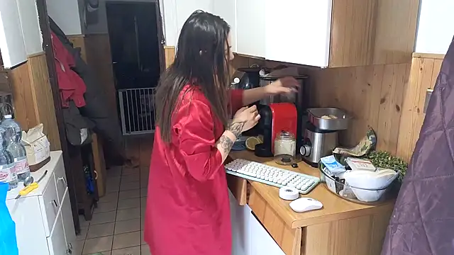 Snapshot of VanessaDoyle chatting on January 13, 2026, 10:31 am VanessaDoyle online show from January 13, 2026, 10:31 am