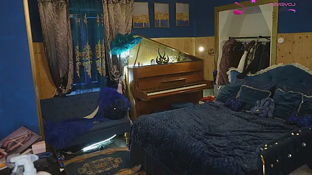 Snapshot of VanessaDoyle chatting on February 7, 2026, 8:51 am VanessaDoyle online show from February 7, 2026, 8:51 am