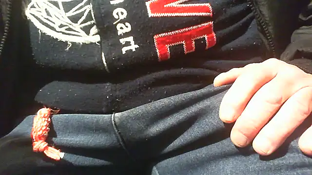 Snapshot of nonnomaturobisex chatting on November 8, 2025, 8:14 am nonnomaturobisex online show from November 8, 2025, 8:14 am