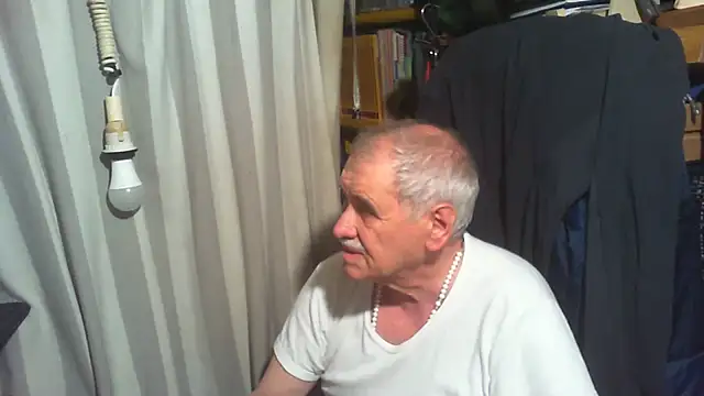 Snapshot of nonnomaturobisex chatting on May 4, 2026, 2:02 pm nonnomaturobisex online show from May 4, 2026, 2:02 pm