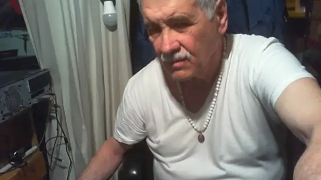Snapshot of nonnomaturobisex chatting on May 19, 2026, 8:31 am nonnomaturobisex online show from May 19, 2026, 8:31 am