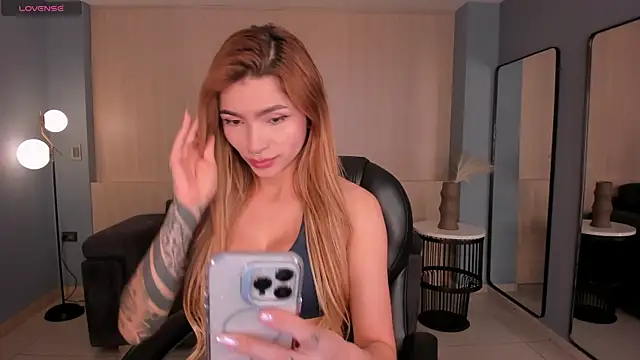 LexieWayne online show from March 24, 2026, 6:24 pm