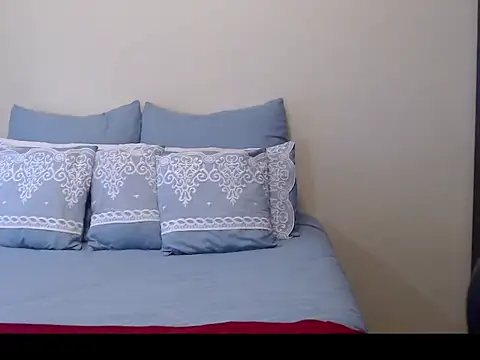 Snapshot of yummycherryxx chatting on November 4, 2025, 7:40 am yummycherryxx online show from November 4, 2025, 7:40 am