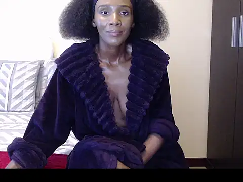 Snapshot of yummycherryxx chatting on November 19, 2025, 8:25 am yummycherryxx online show from November 19, 2025, 8:25 am