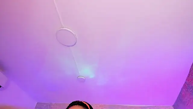 Snapshot of AntonellaRossi chatting on October 5, 2025, 7:34 pm AntonellaRossi online show from October 5, 2025, 7:34 pm