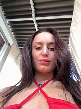 Snapshot of Zeyna1 chatting on September 8, 2025, 4:06 pm Zeyna1 online show from September 8, 2025, 4:06 pm