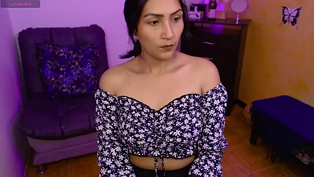 Snapshot of leah-666 chatting on January 26, 2025, 1:36 pm leah-666 online show from January 26, 2025, 1:36 pm