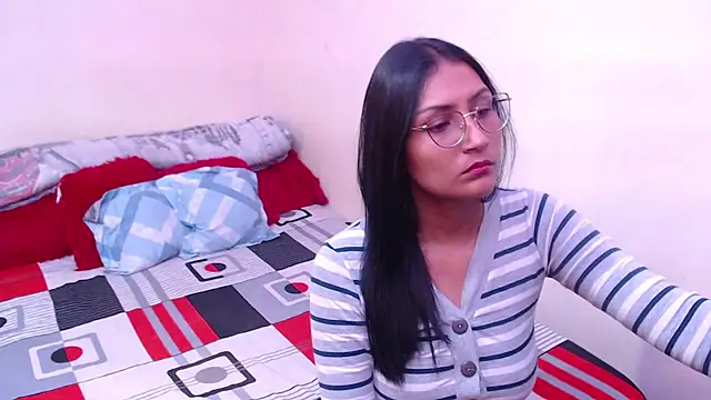 Snapshot of leah-666 chatting on December 17, 2025, 6:03 pm leah-666 online show from December 17, 2025, 6:03 pm