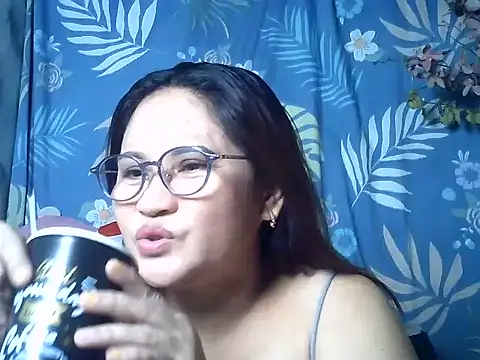 Snapshot of Amazing_Angel22 chatting on June 2, 2026, 3:25 pm Amazing Angel22 online show from June 2, 2026, 3:25 pm
