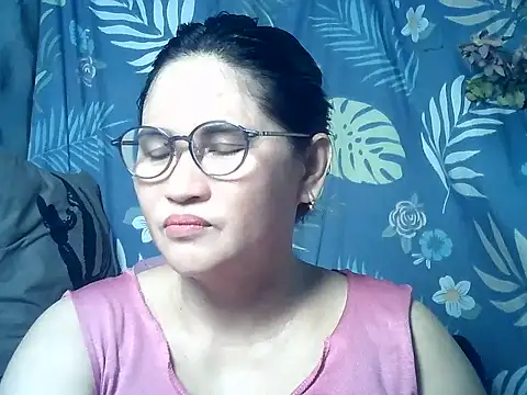 Snapshot of Amazing_Angel22 chatting on June 15, 2026, 12:24 am Amazing Angel22 online show from June 15, 2026, 12:24 am