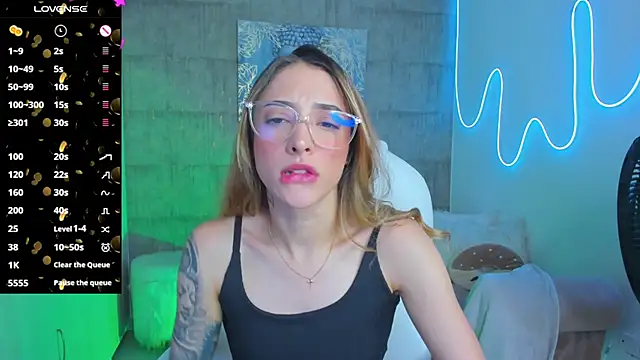 barbie scoth  online show from March 12, 2025, 9:13 pm