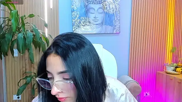 Snapshot of barbie_scoth_ chatting on April 29, 2026, 8:59 pm barbie scoth online show from April 29, 2026, 8:59 pm