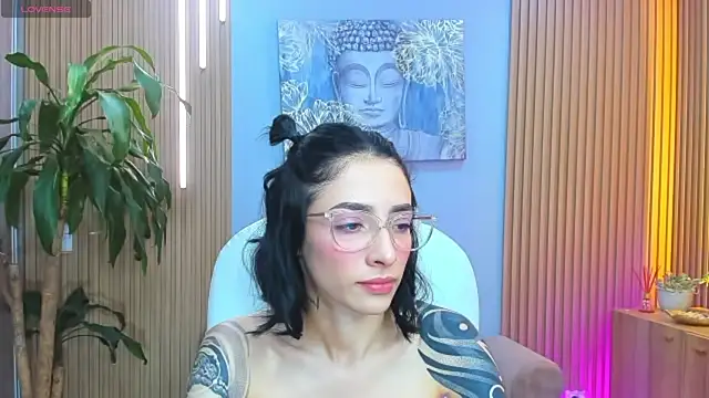 Snapshot of barbie_scoth_ chatting on May 9, 2026, 1:33 am barbie scoth online show from May 9, 2026, 1:33 am