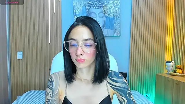 Snapshot of barbie_scoth_ chatting on May 26, 2026, 8:27 pm barbie scoth online show from May 26, 2026, 8:27 pm