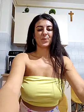 NathalieDream online show from October 6, 2025, 7:39 am