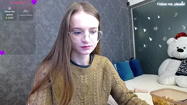 KateJonson online show from January 8, 2026, 7:32 am