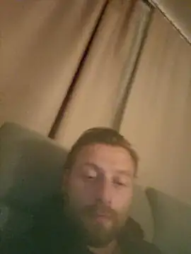 Snapshot of HouseOfCums chatting on October 5, 2025, 11:46 pm HouseOfCums online show from October 5, 2025, 11:46 pm