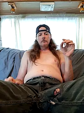 truckerlove69 online show from May 26, 2026, 3:41 pm
