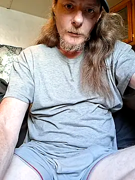 truckerlove69 online show from July 16, 2026, 3:29 pm