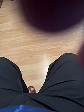 suedel65 online show from November 2, 2025, 6:05 am