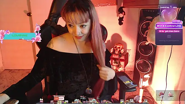 pink-2022 online show from December 19, 2024, 3:30 pm