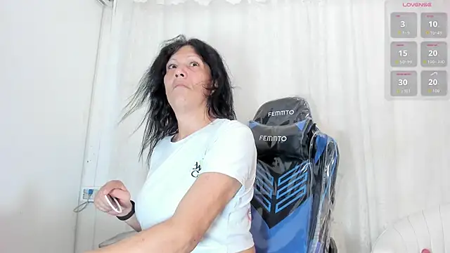 Cleopatra Trans online show from April 13, 2026, 7:08 pm