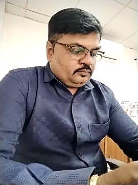 Snapshot of Desi_Londa_143 chatting on November 25, 2025, 5:18 am Desi Londa 143 online show from November 25, 2025, 5:18 am