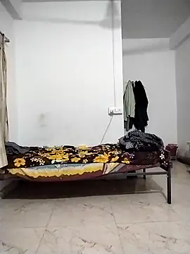 Desi Londa 143 online show from March 25, 2026, 1:44 am