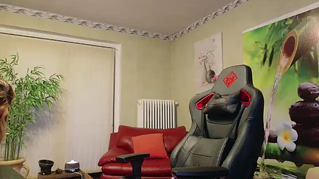 HotLana69 online show from March 18, 2026, 5:27 pm